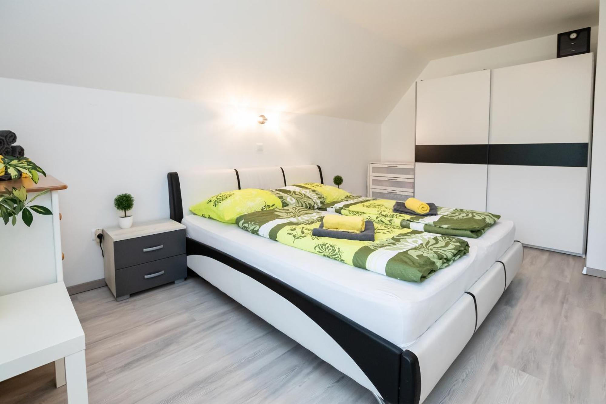 Apartmaji Pri Jozu ボーヒニ エクステリア 写真